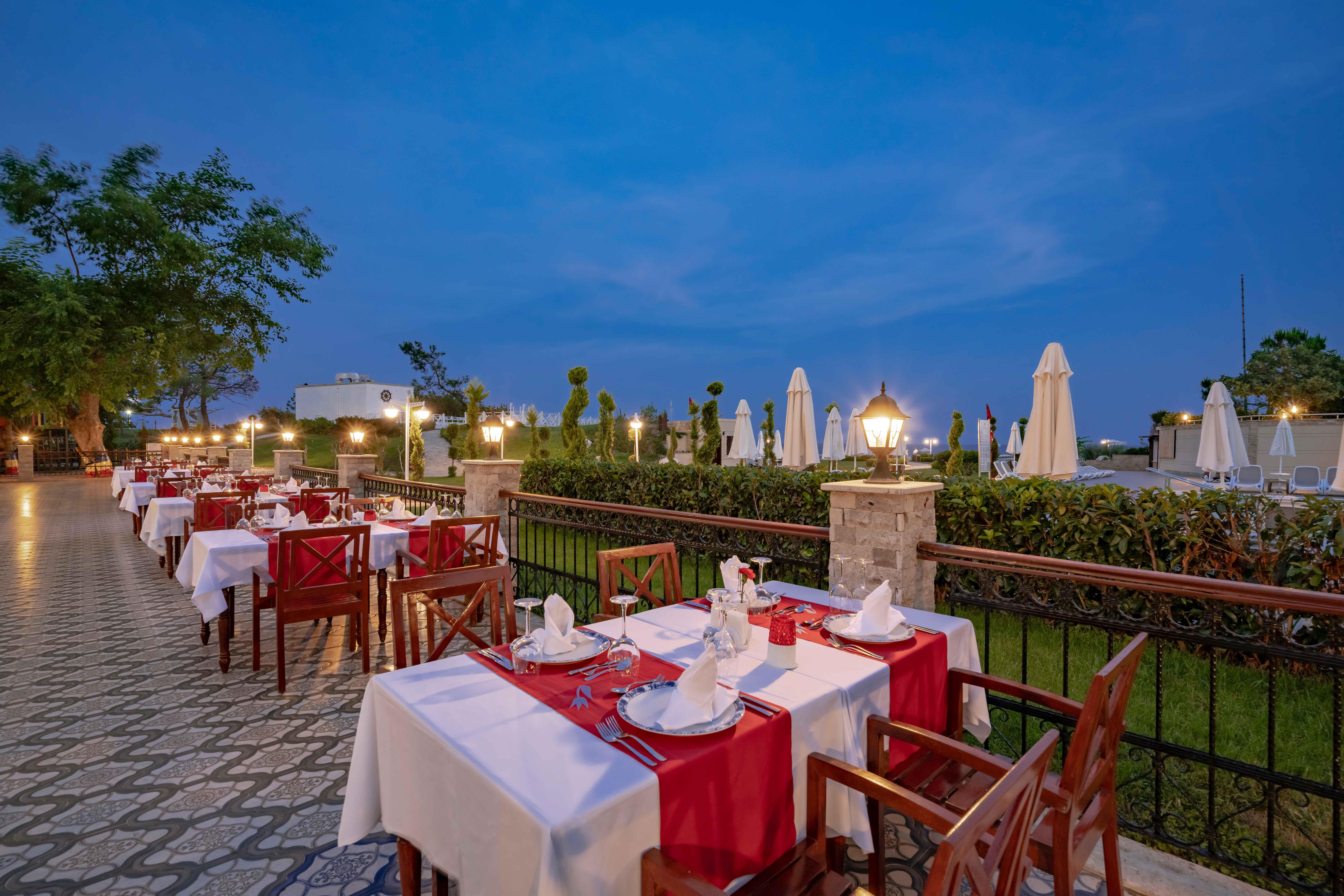 Movenpick Resort Antalya Текирова Экстерьер фото