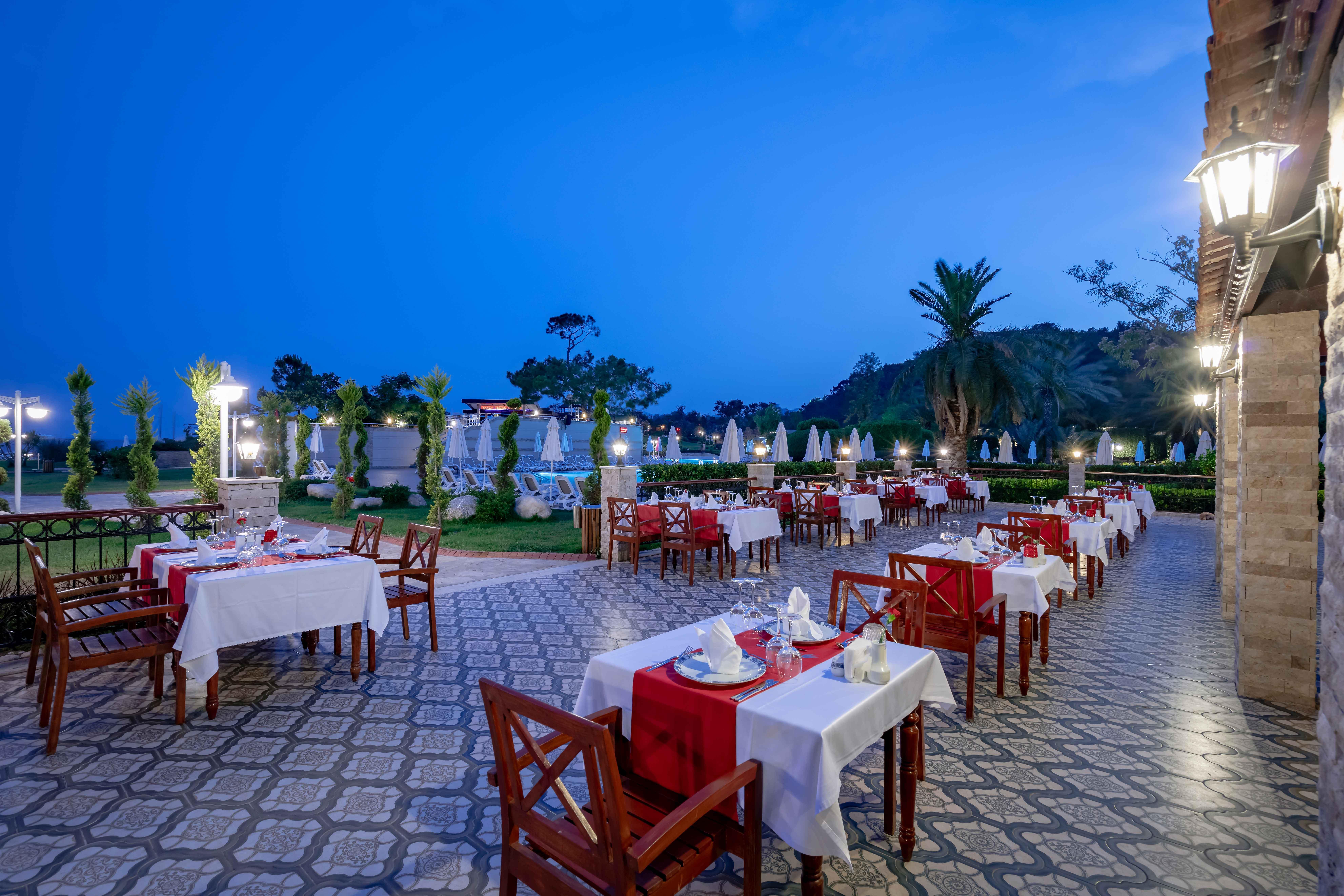 Movenpick Resort Antalya Текирова Экстерьер фото