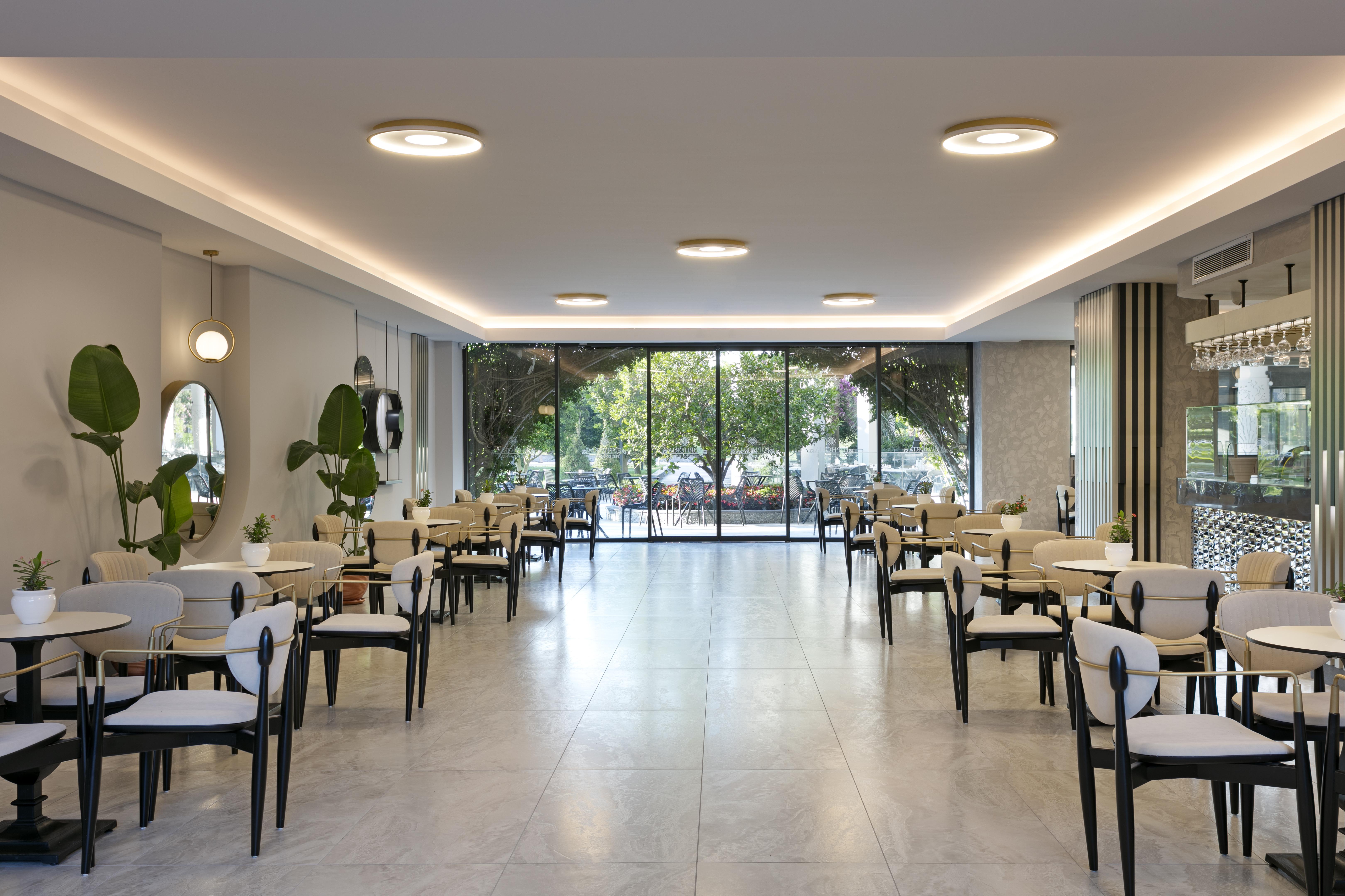 Movenpick Resort Antalya Текирова Экстерьер фото