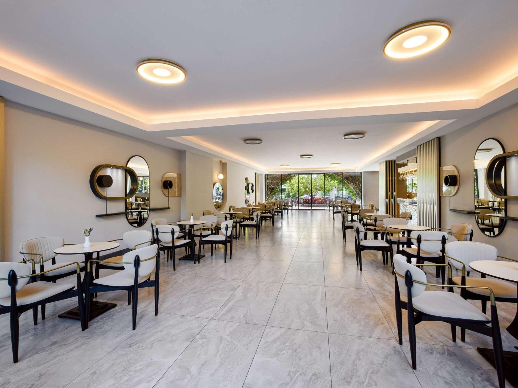 Movenpick Resort Antalya Текирова Экстерьер фото