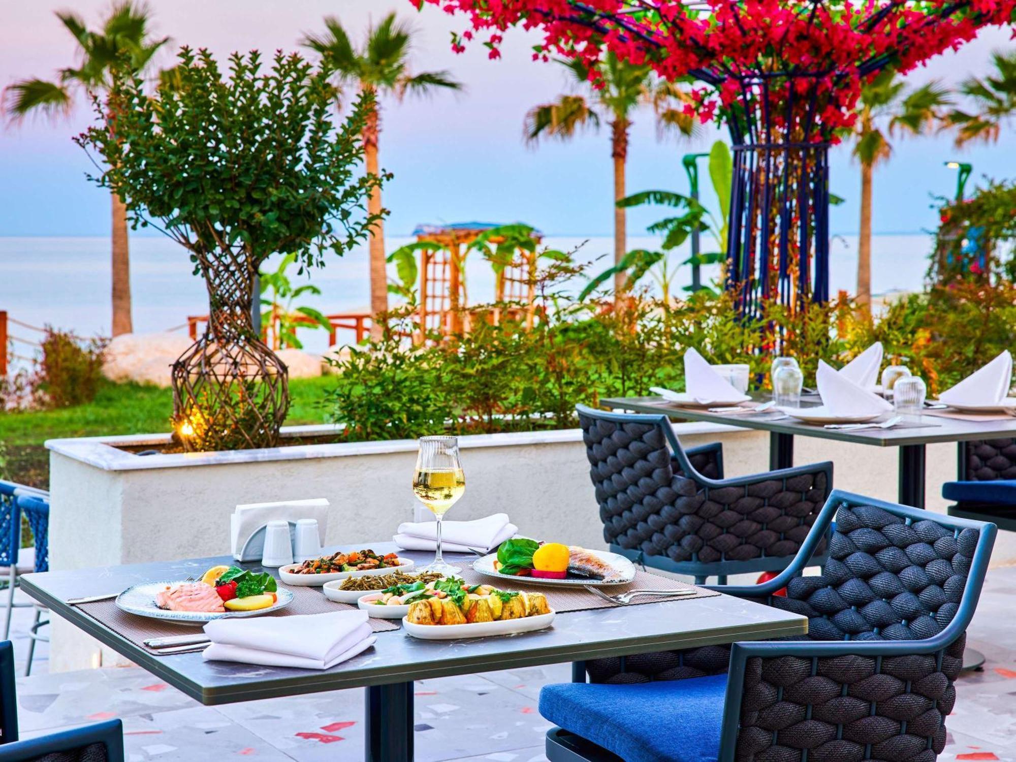 Movenpick Resort Antalya Текирова Экстерьер фото